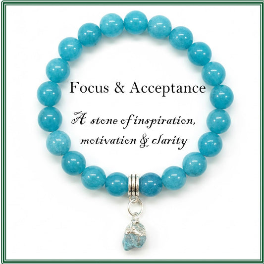 Apatite stone bracelet for focus and acceptance